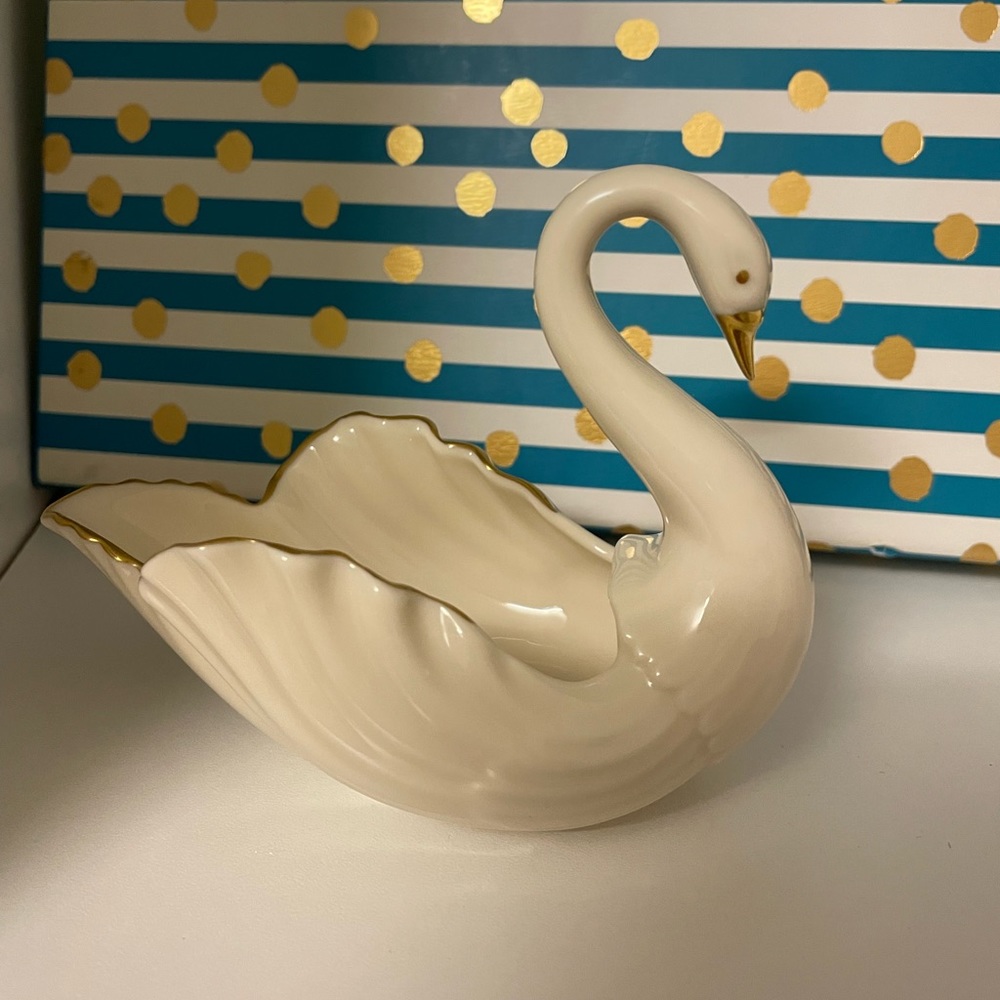 Lenox swan trinket dish with gold trim